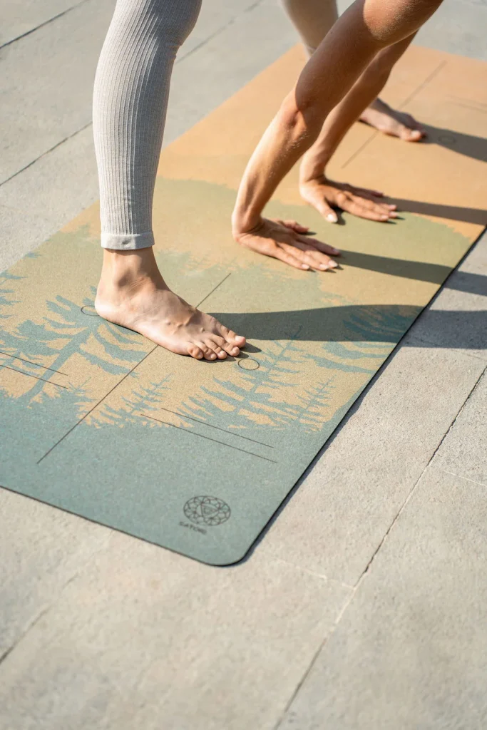 Best Yoga Mats for Beginners – Non-Slip + Joint-Friendly